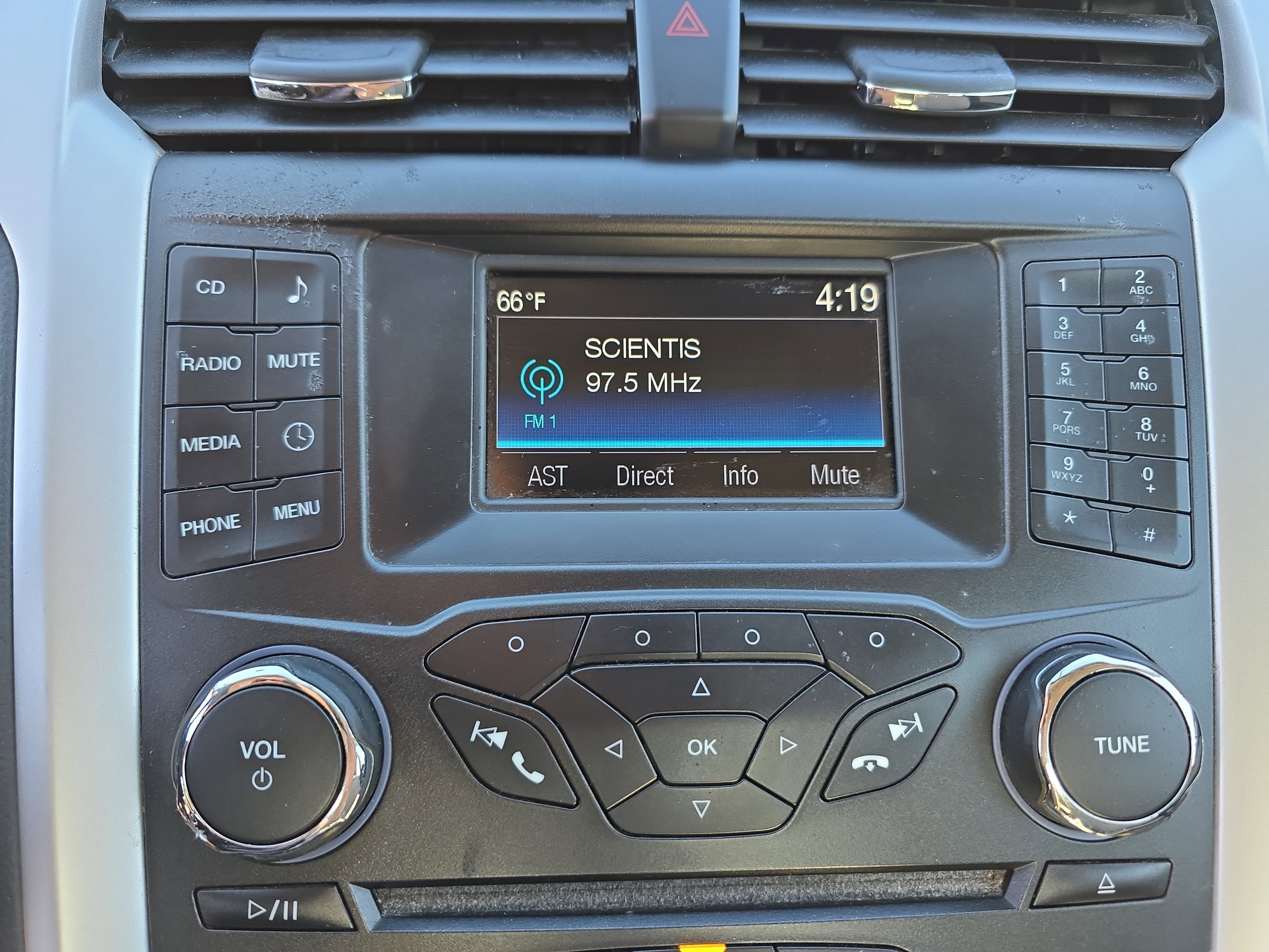 Used 2015 Ford Fusion S image 23