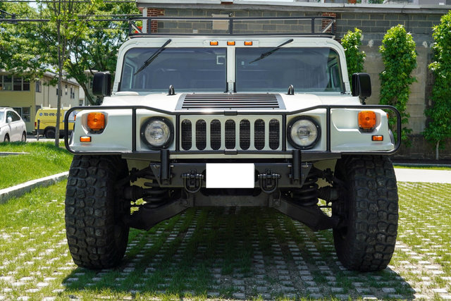 Used 1995 HUMMER H1 4-Door Wagon image 13