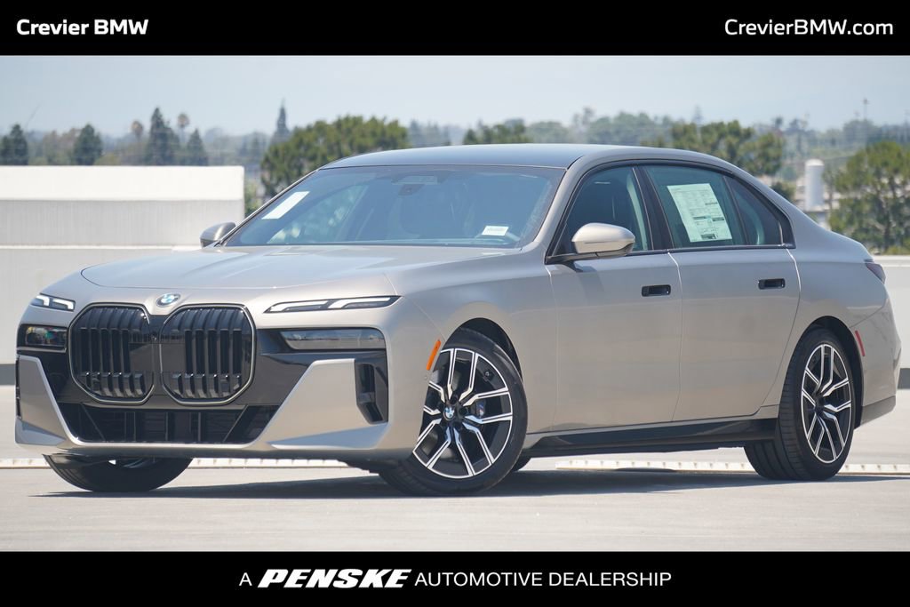 New 2025 BMW 760i xDrive