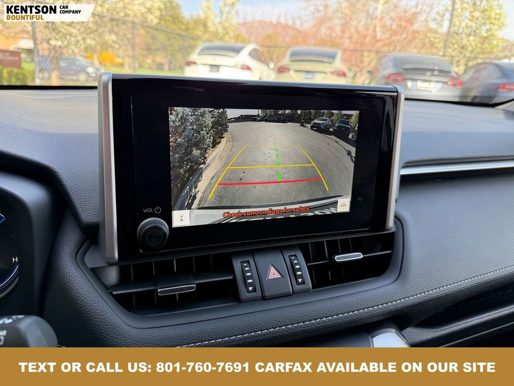 Used 2025 Toyota RAV4 XLE Premium image 27