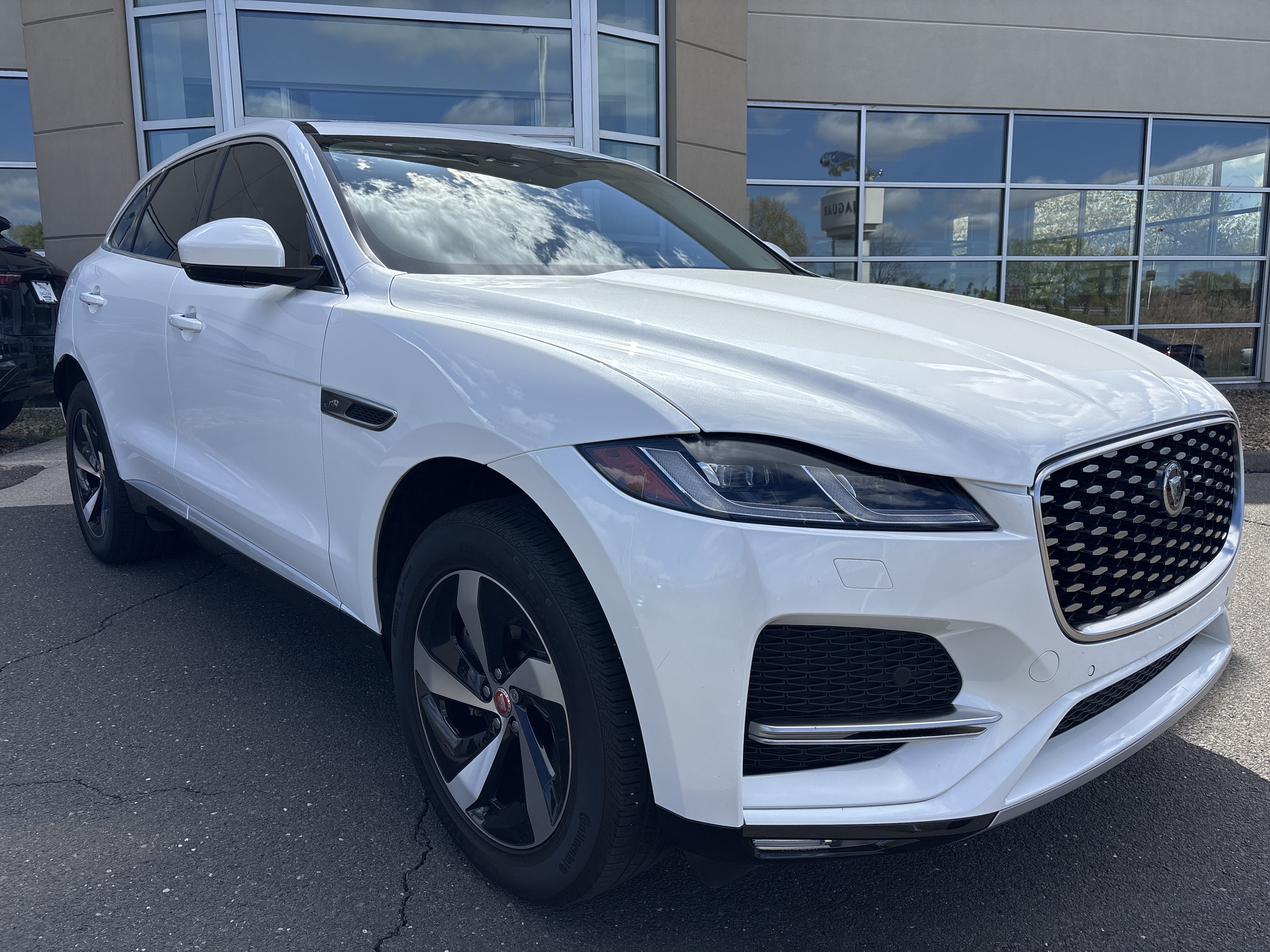 Certified 2023 Jaguar F-PACE S AWD/4WD image 2