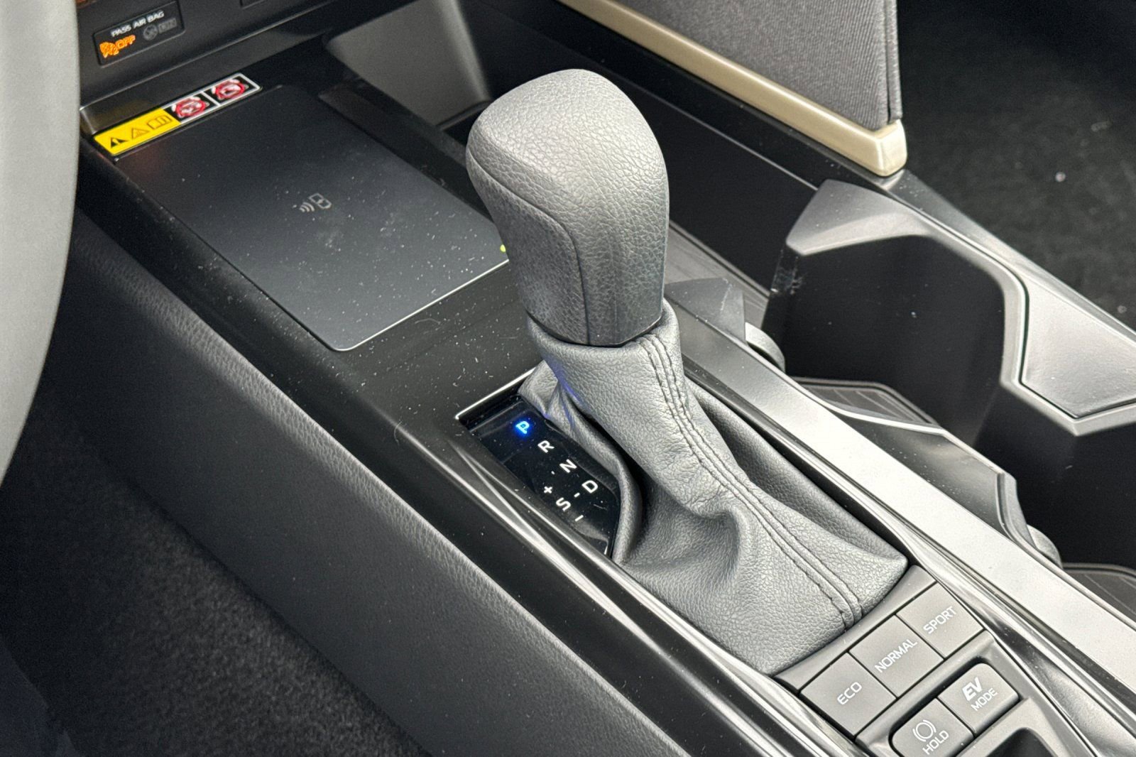 New 2025 Toyota Camry LE w/ Convenience Package FWD image 23