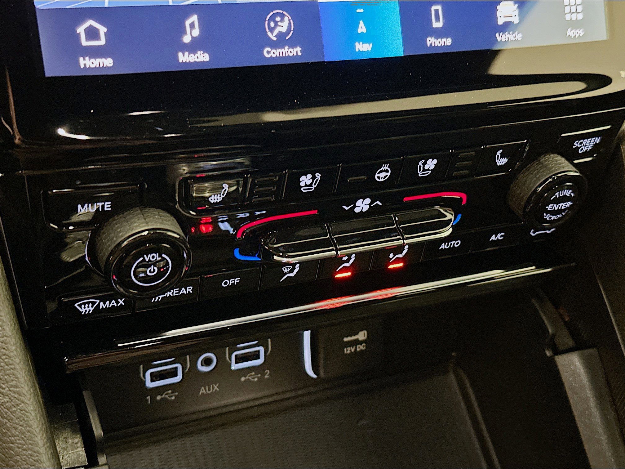 Used 2024 Jeep Grand Cherokee Limited 4xe image 24