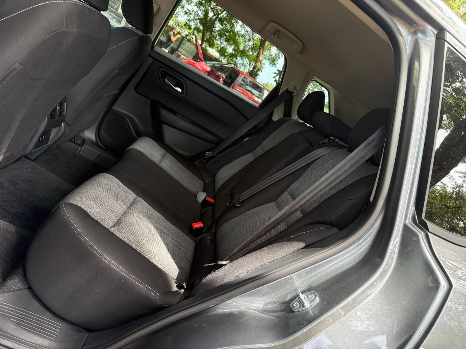 Used 2026 Nissan Rogue SV AWD/4WD image 35