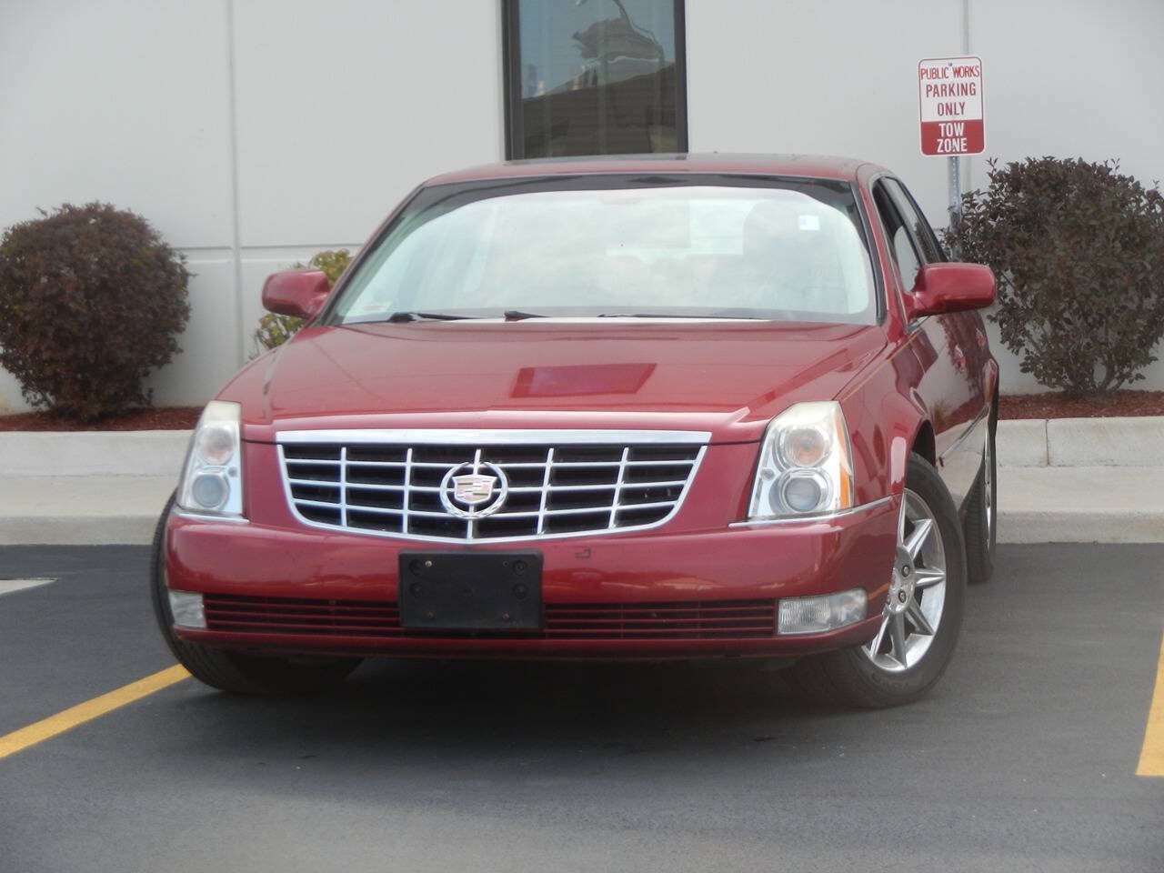 Used 2009 Cadillac DTS FWD image 5