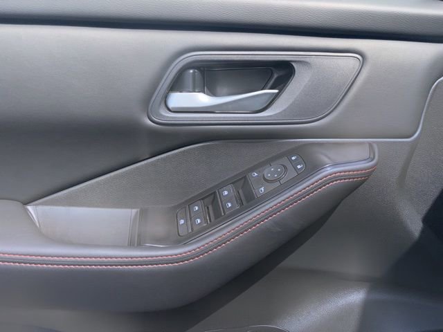 New 2026 Nissan Rogue SV AWD/4WD image 22