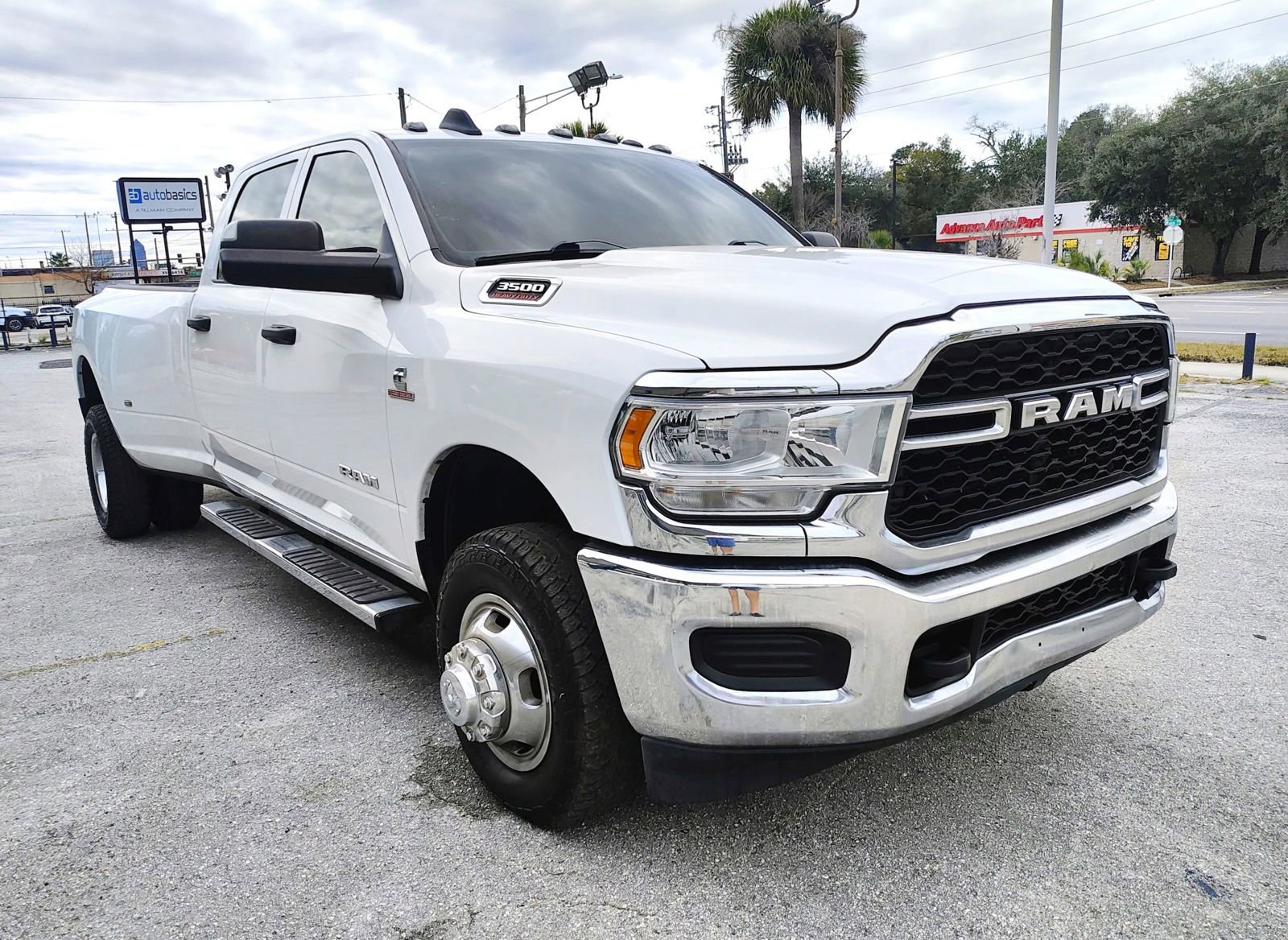 Used 2021 RAM 3500 Tradesman AWD/4WD image 4