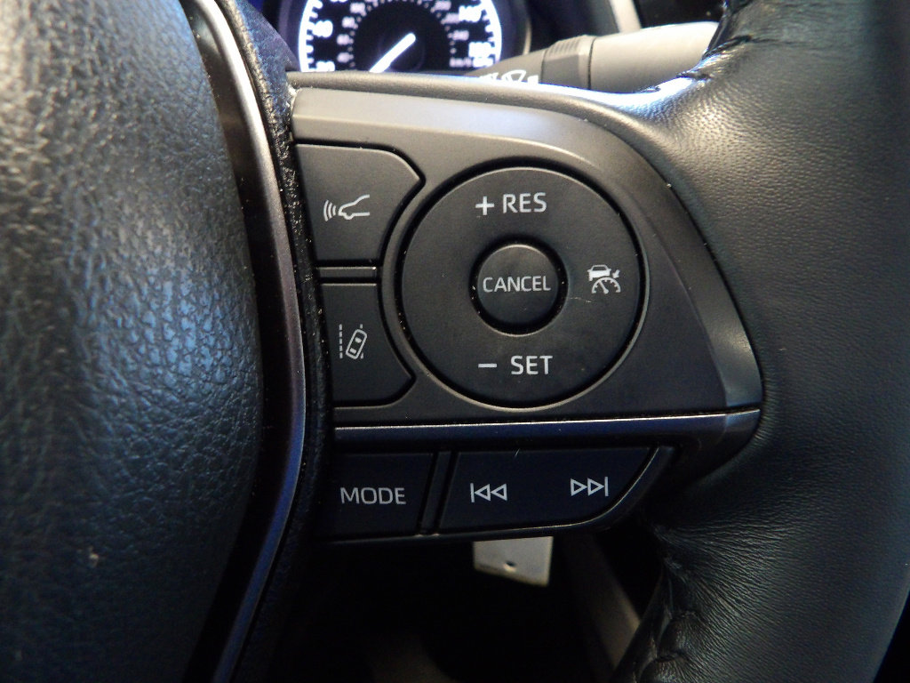Used 2024 Toyota Camry SE AWD/4WD image 30
