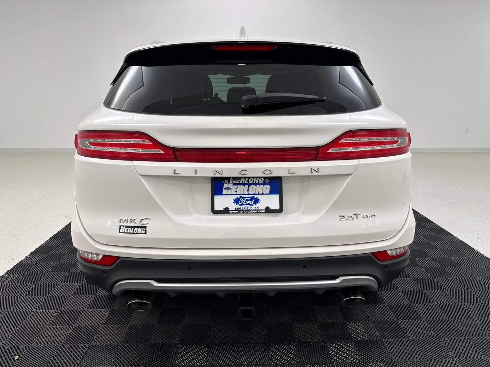 Used 2017 Lincoln MKC Reserve w/ Lincoln MKC Climate Package AWD/4WD image 6