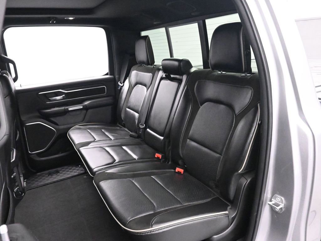 Used 2023 RAM 1500 Laramie AWD/4WD image 18