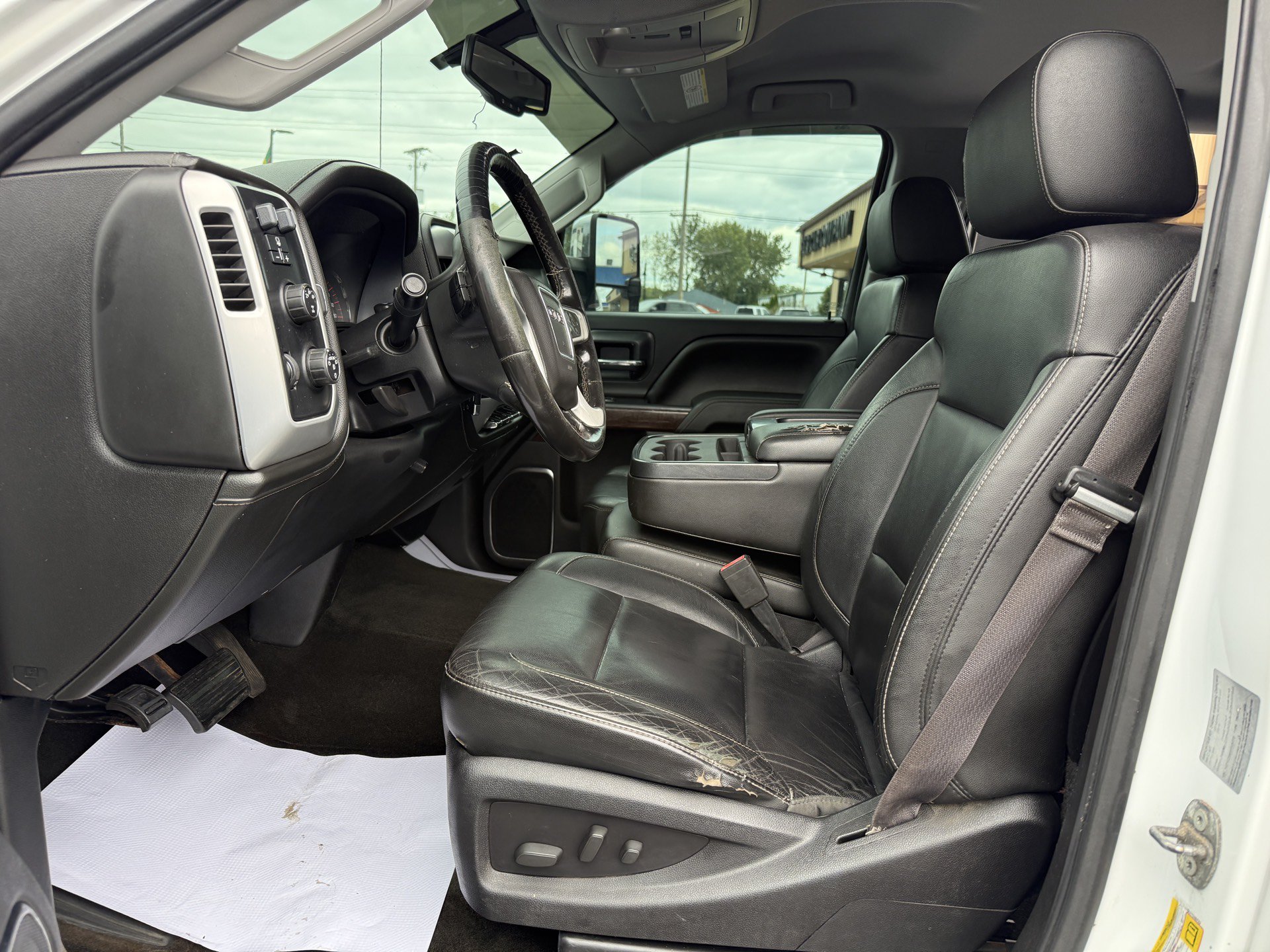 Used 2015 GMC Sierra 2500 SLT AWD/4WD image 24