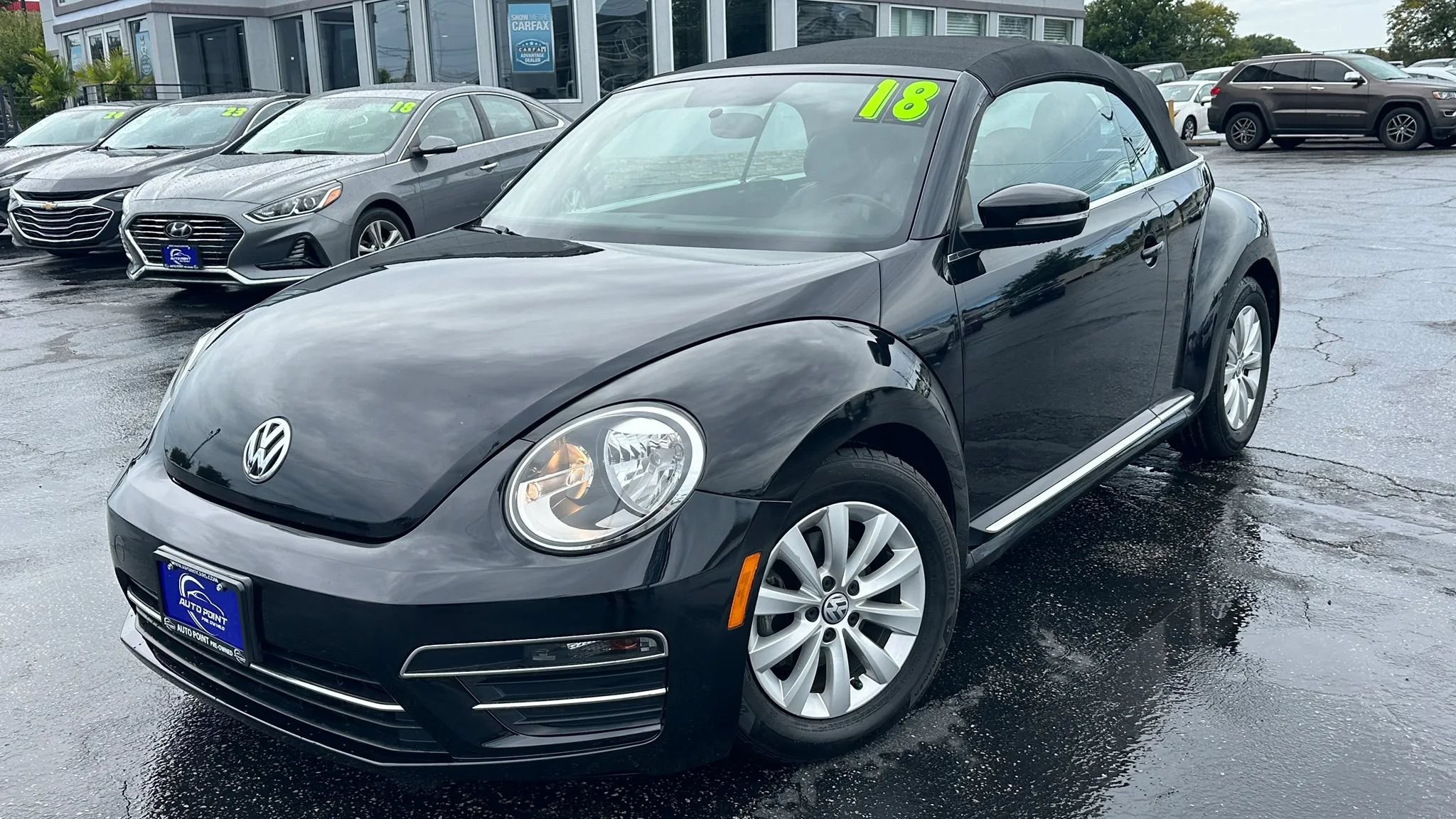 Used 2018 Volkswagen Beetle 2.0T S FWD image 3