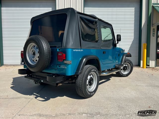 Used 1992 Jeep Wrangler 4WD image 79