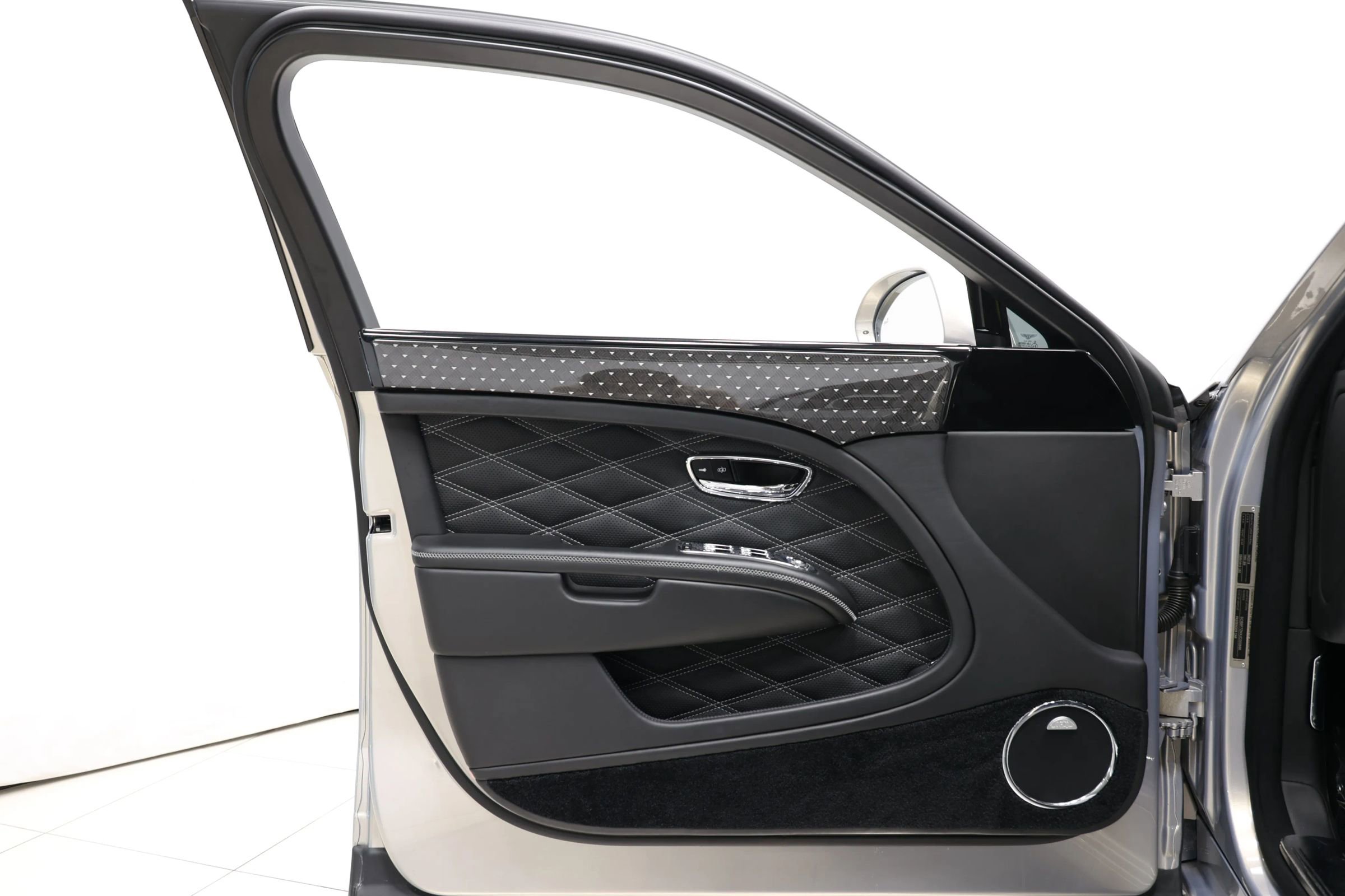 Used 2018 Bentley Mulsanne image 11
