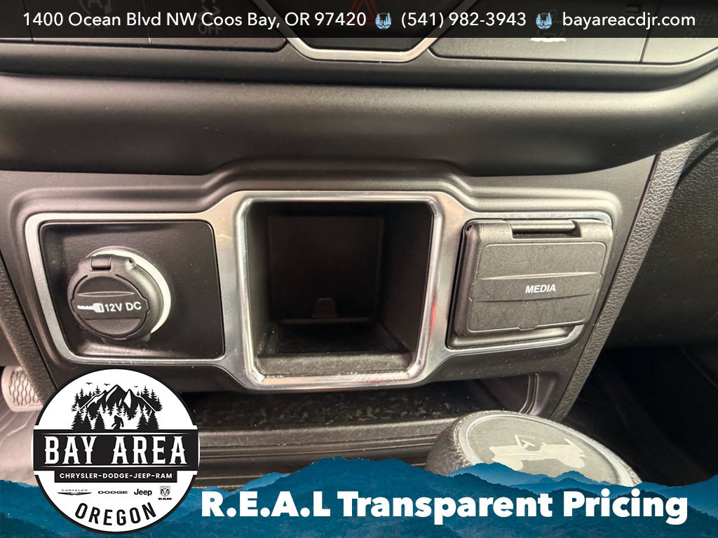 Used 2022 Jeep Wrangler Unlimited Sport AWD/4WD image 18