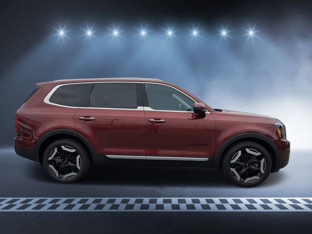 Used 2023 Kia Telluride S AWD/4WD image 2