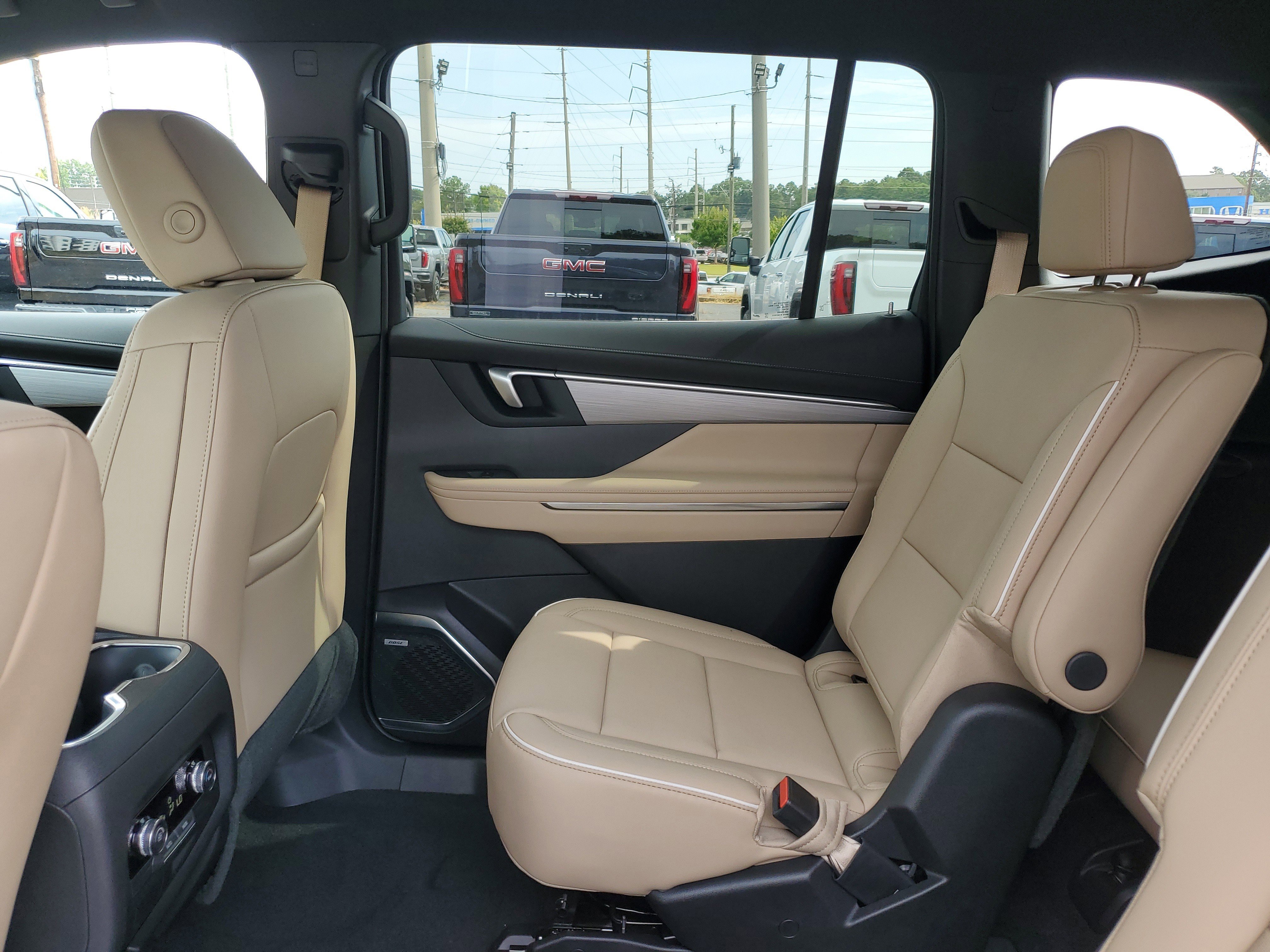 New 2026 Buick Enclave Preferred image 8