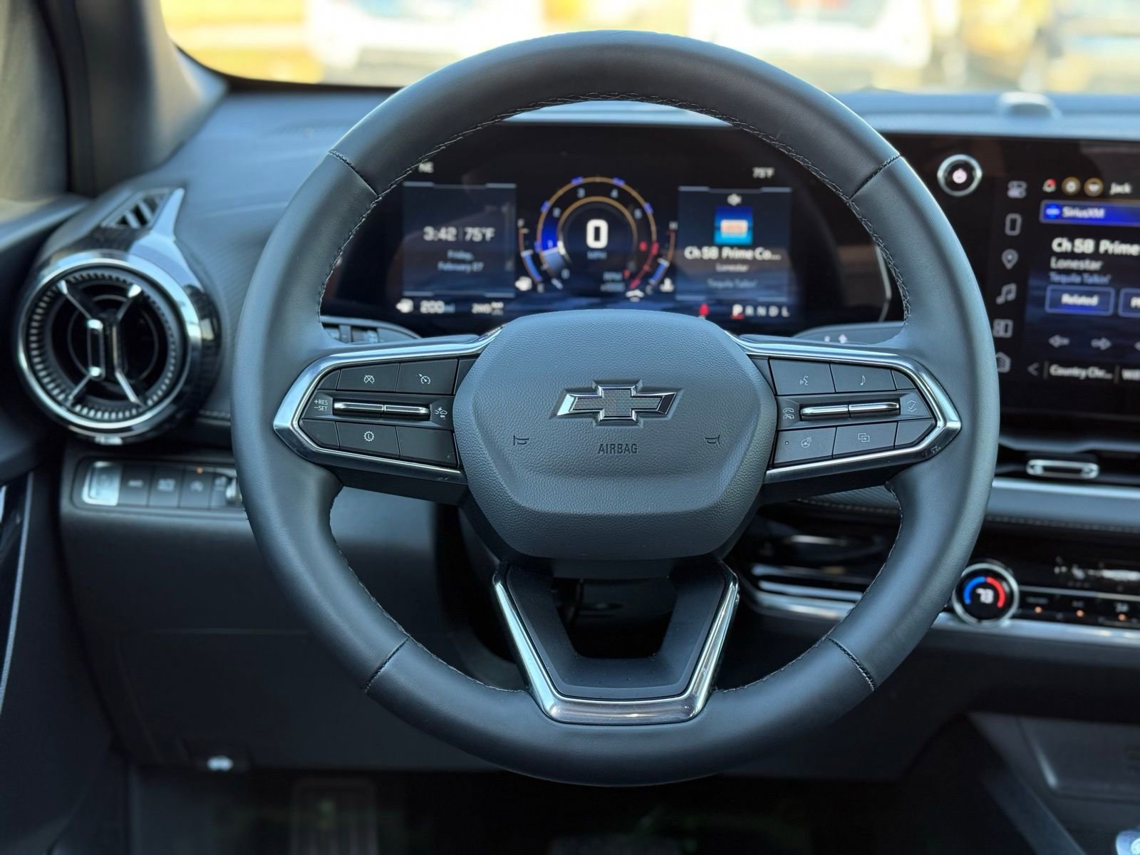 Used 2026 Chevrolet Equinox LT w/ Convenience Package II image 28