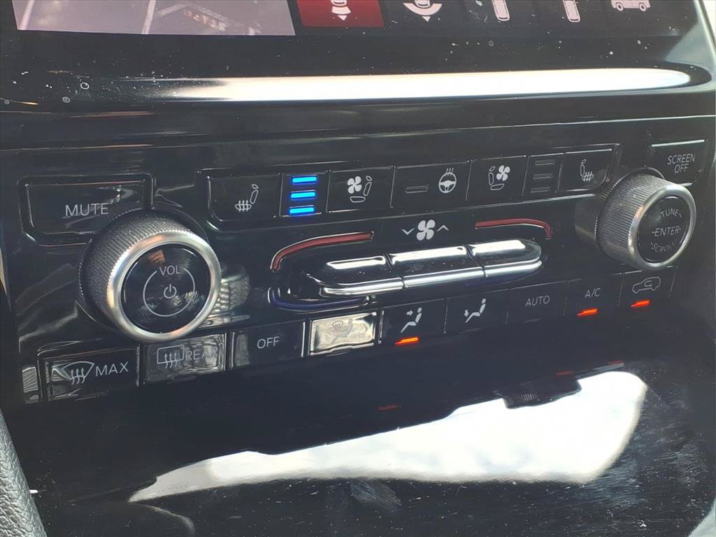 Certified 2022 Jeep Grand Cherokee Summit w/ Luxury Tech Group V AWD/4WD image 6