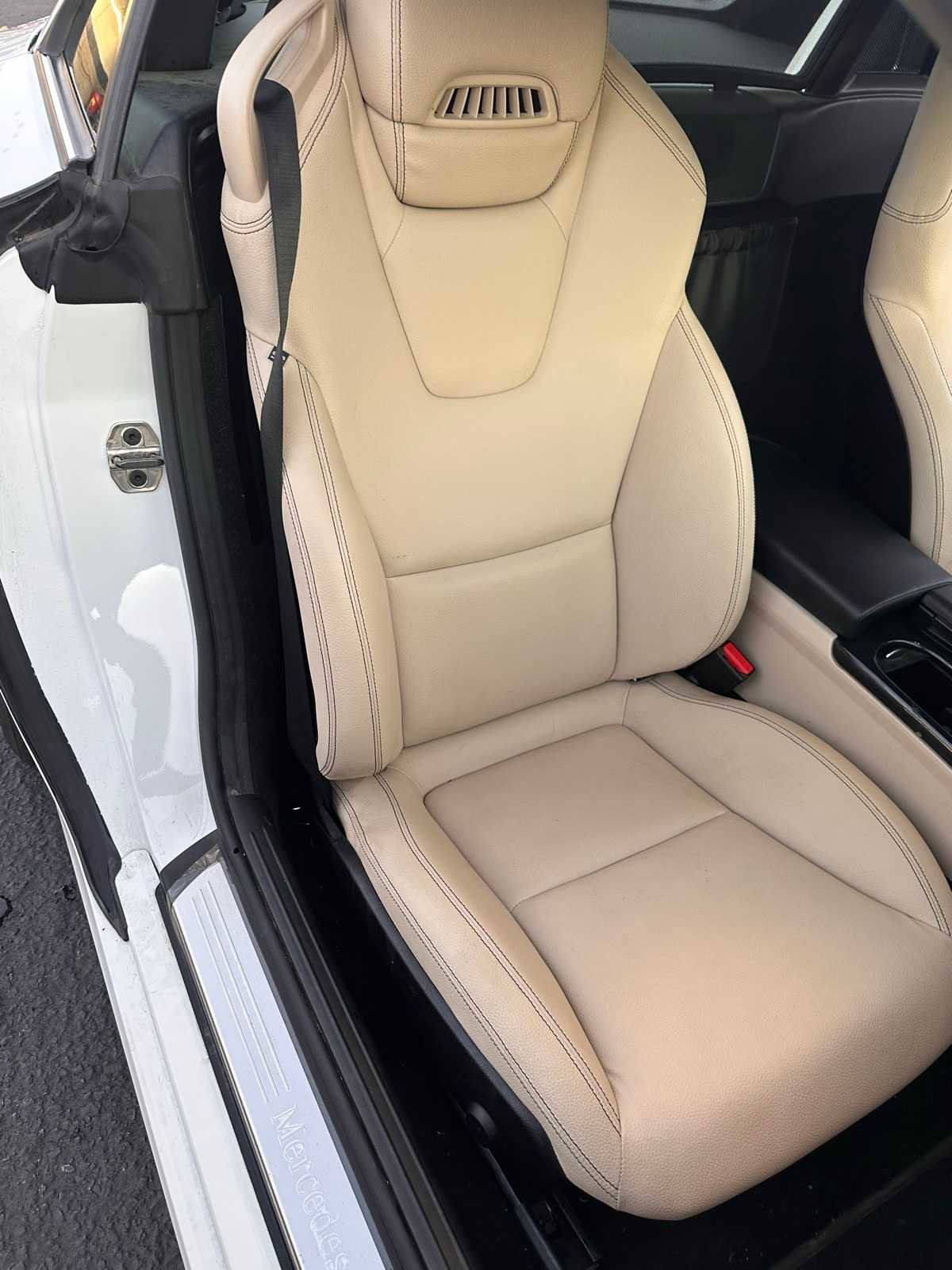 Used 2019 Mercedes-Benz SLC 300 SLC 300 image 12