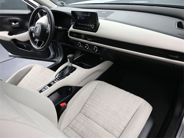 Used 2023 Honda HR-V LX image 19