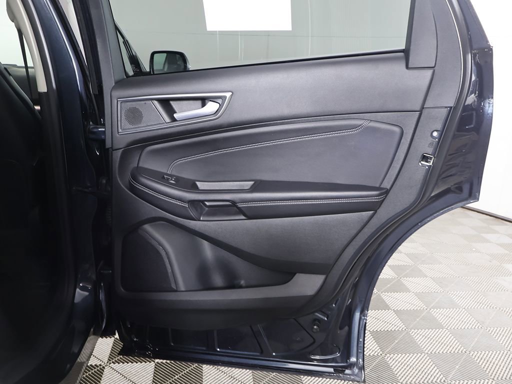Used 2023 Ford Edge Titanium w/ Equipment Group 301A image 27