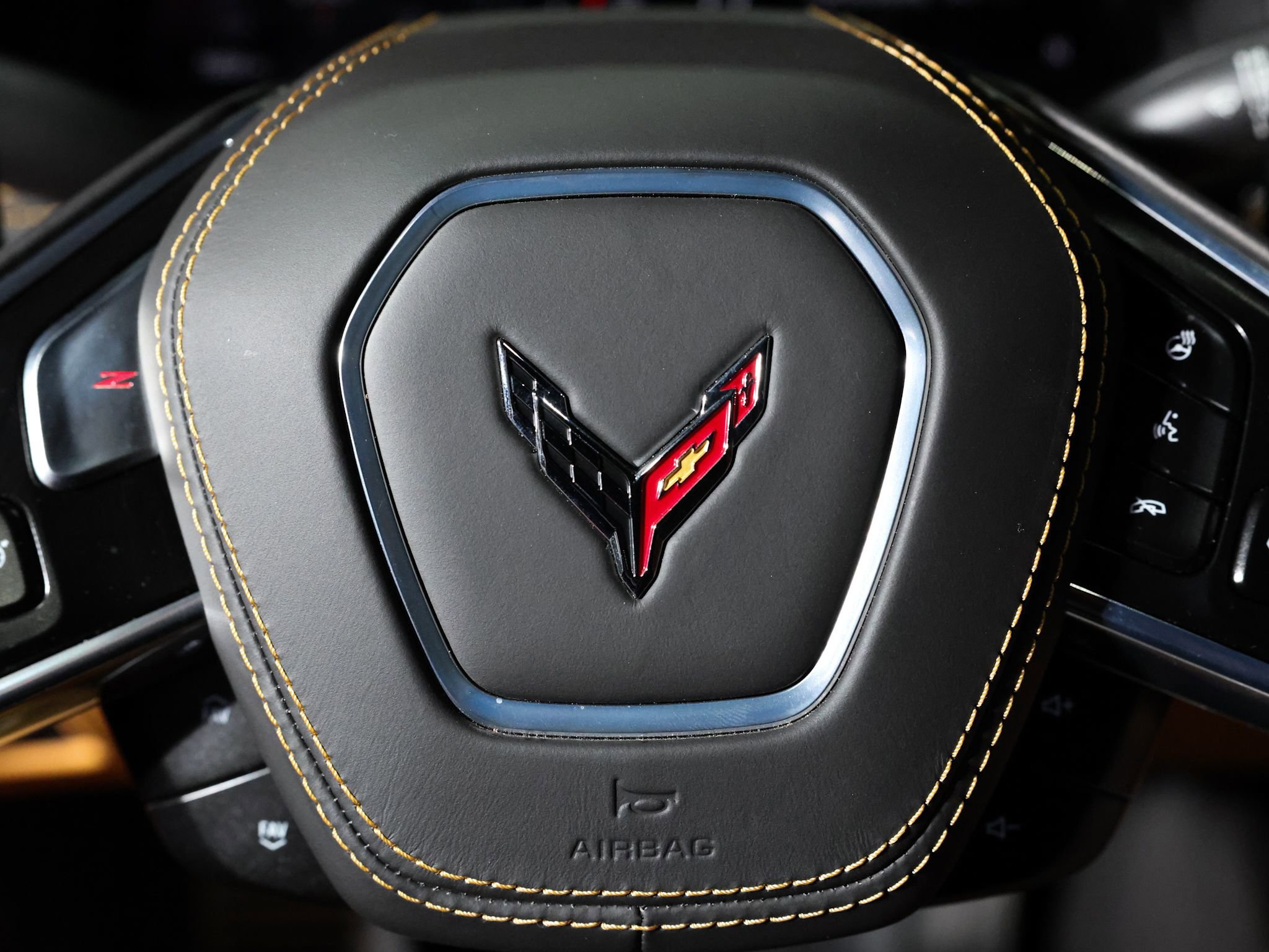 Used 2020 Chevrolet Corvette Stingray Premium Cpe w/ 3LT Preferred Equipment Group image 33