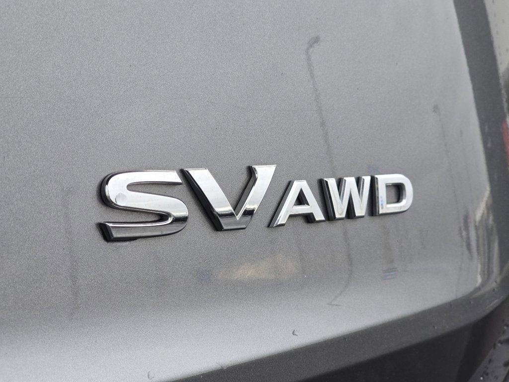 Used 2023 Nissan Rogue SV AWD/4WD image 9