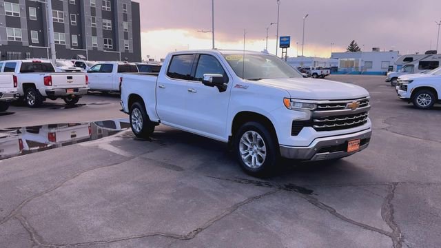 Used 2024 Chevrolet Silverado 1500 LTZ image 2