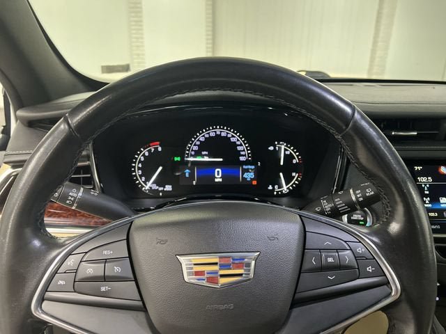 Certified 2019 Cadillac XT5 Luxury FWD image 11