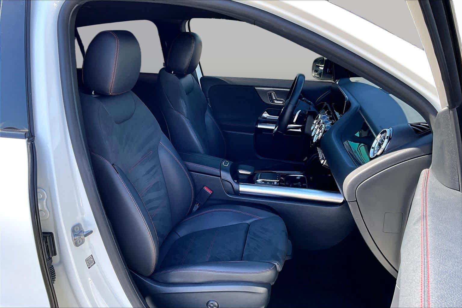 Used 2023 Mercedes-Benz GLA 250 image 8