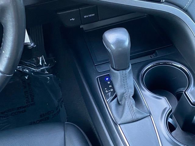 Used 2020 Toyota Camry SE FWD image 13