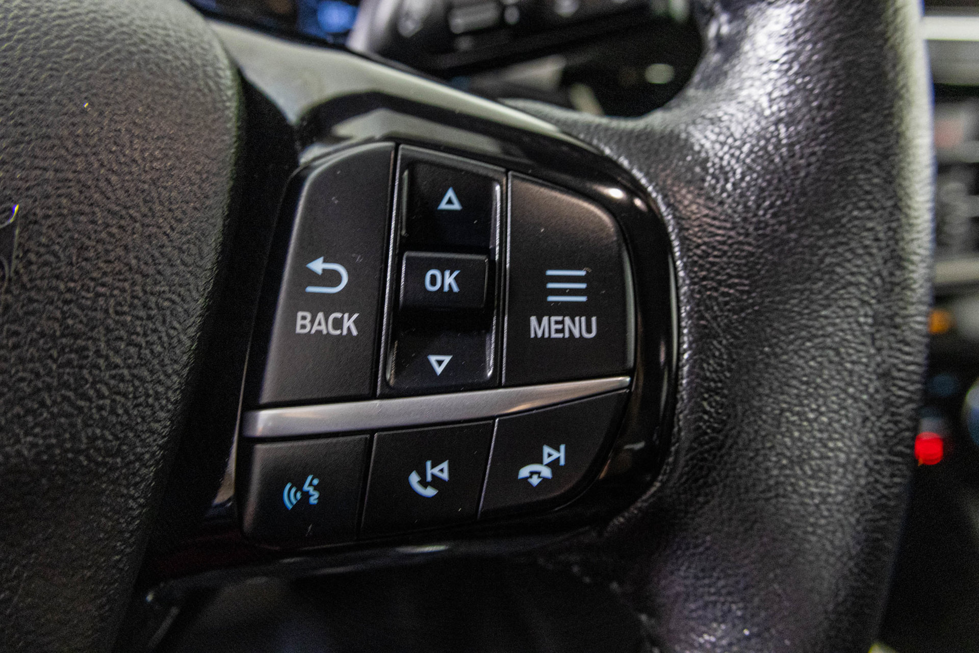 Used 2021 Ford Escape SEL FWD image 31