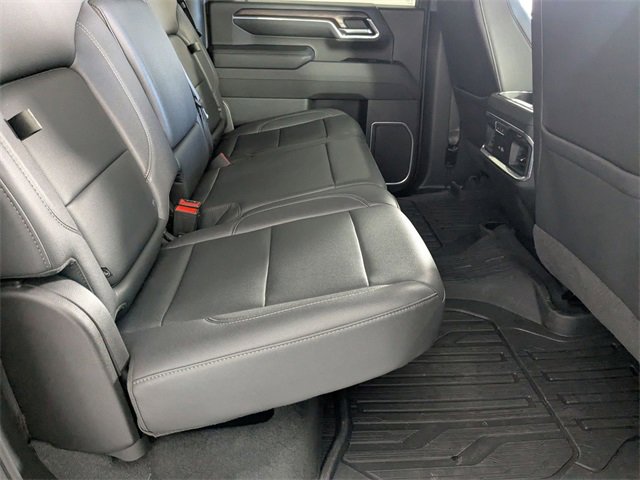 Used 2024 GMC Sierra 3500 SLT w/ SLT Premium Package image 32