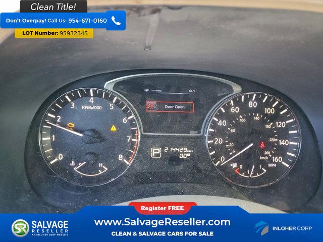 Used 2013 Nissan Pathfinder SV image 12