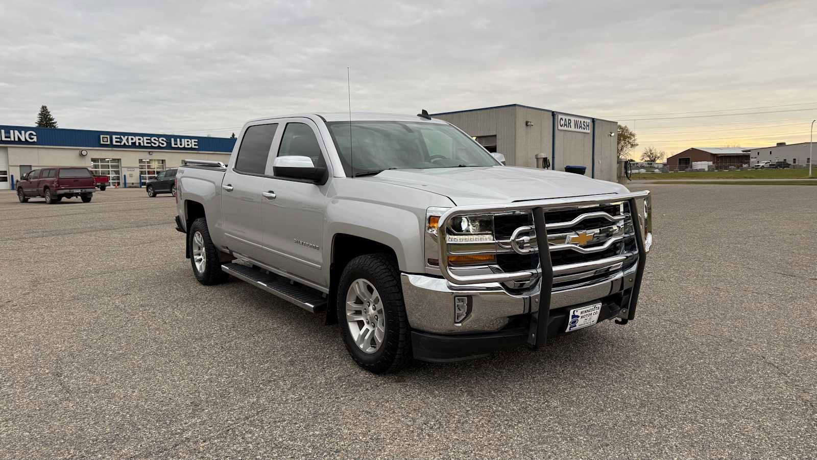 Used 2018 Chevrolet Silverado 1500 LT w/ All Star Edition image 2