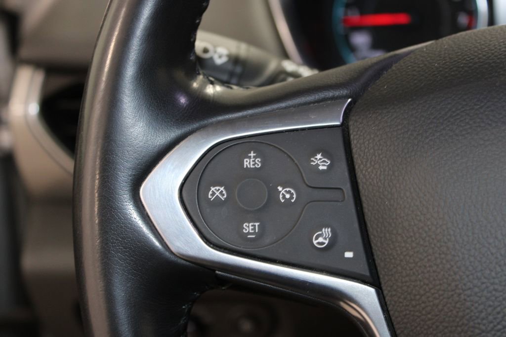 Used 2021 Chevrolet Traverse RS image 14