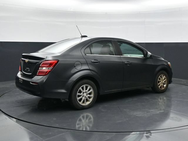 Used 2017 Chevrolet Sonic LT FWD image 2