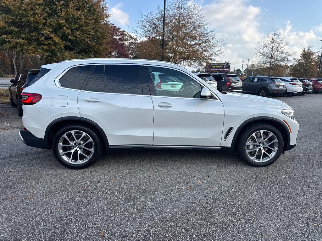 Used 2019 BMW X5 xDrive40i w/ Premium Package 2 image 8
