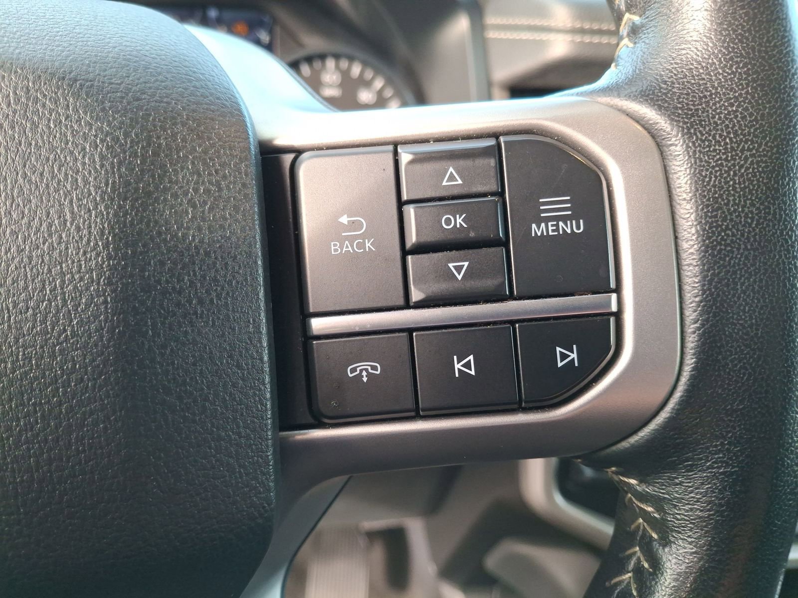 Used 2024 Ford Expedition XLT image 15