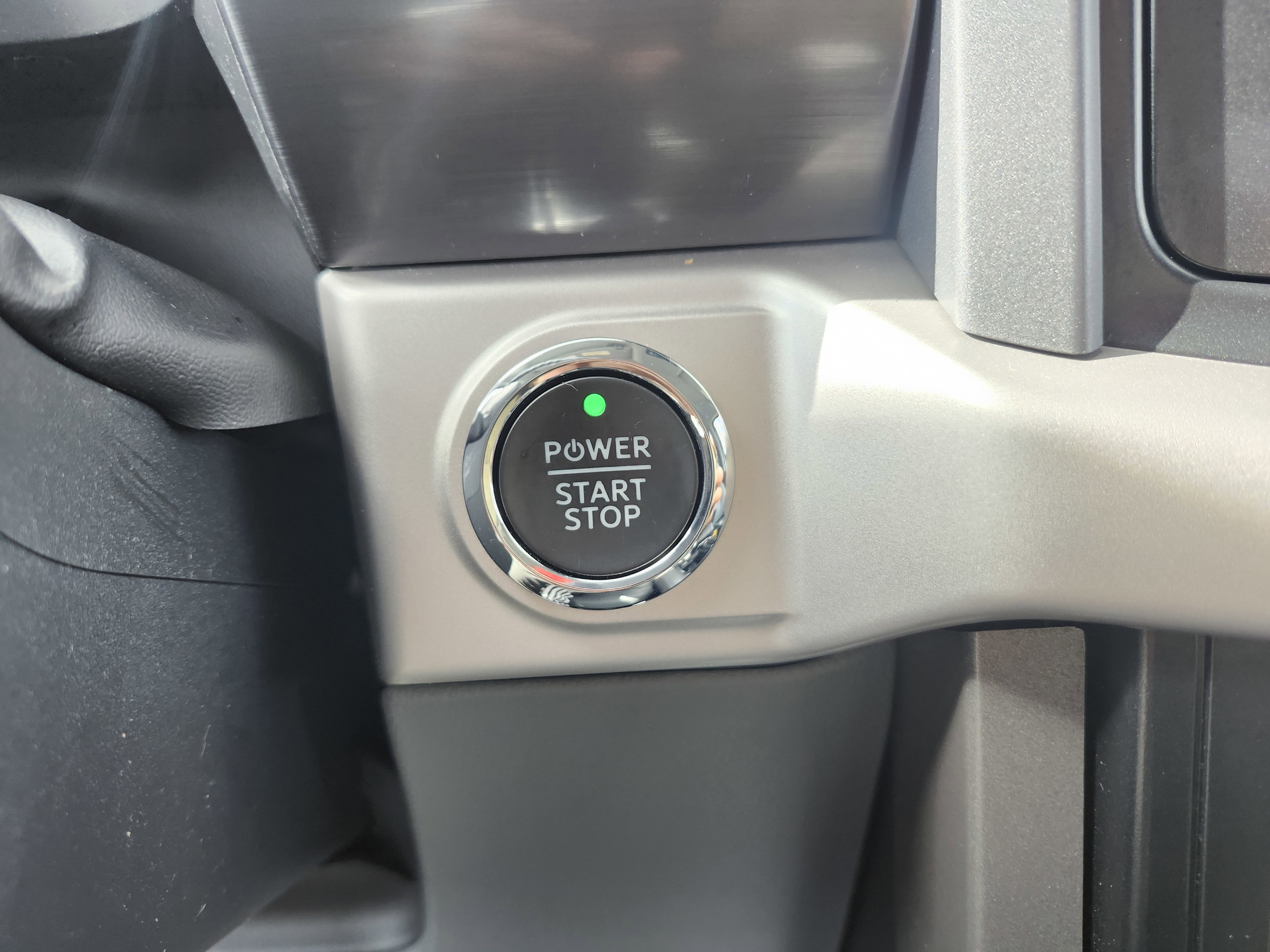 Used 2023 Ford F150 Lightning Pro image 8