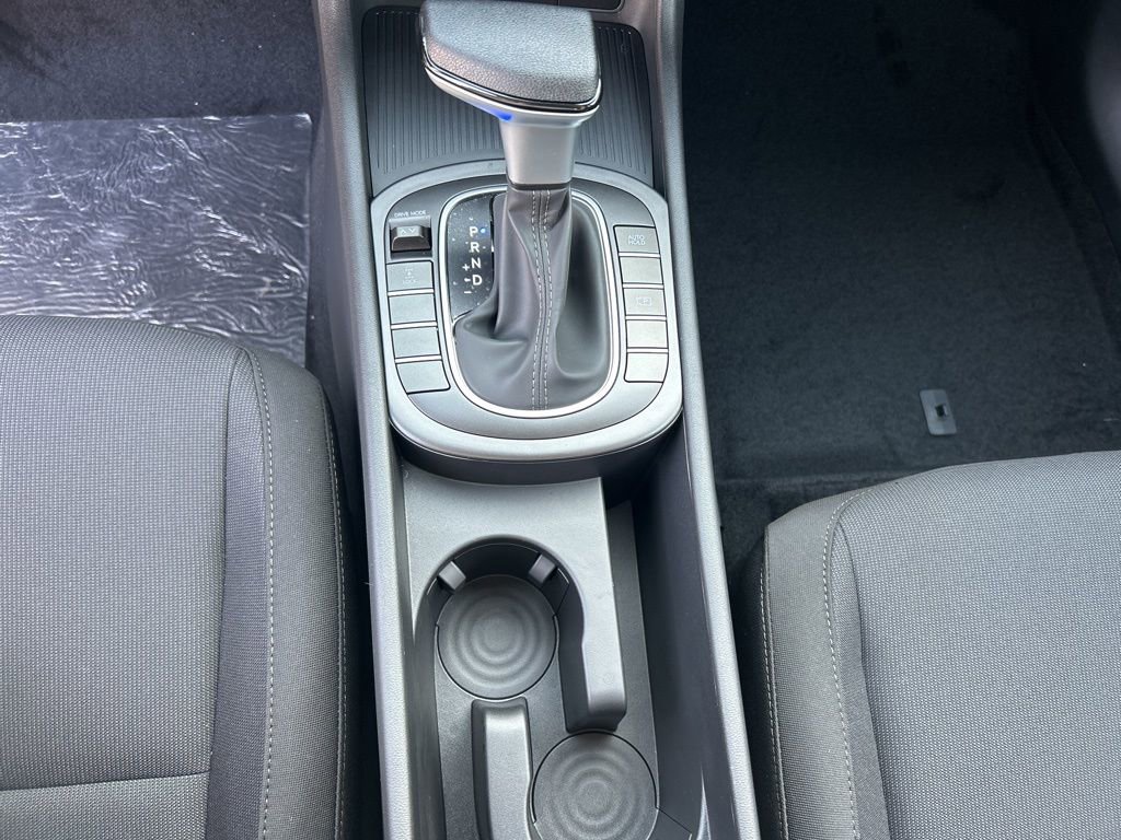 New 2026 Hyundai Kona SE image 17