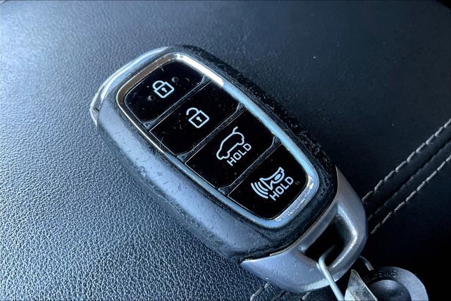 Used 2019 Hyundai Santa Fe SEL image 10