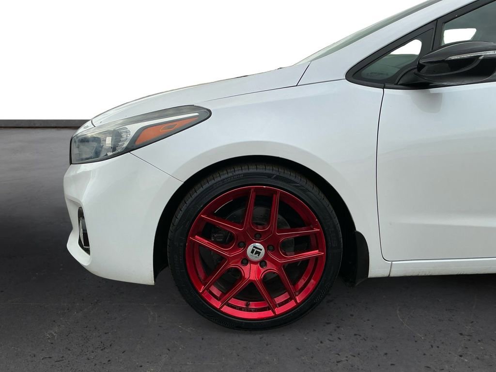 Used 2018 Kia Forte SX image 13