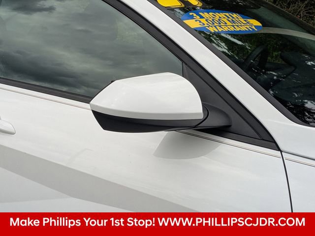 Used 2024 Hyundai Elantra SEL FWD image 11