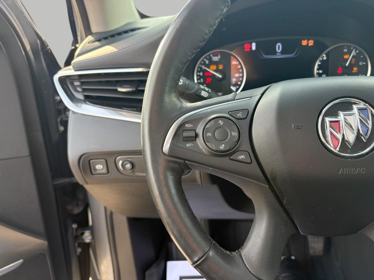 Used 2021 Buick Enclave Avenir w/ Avenir Technology Package image 13