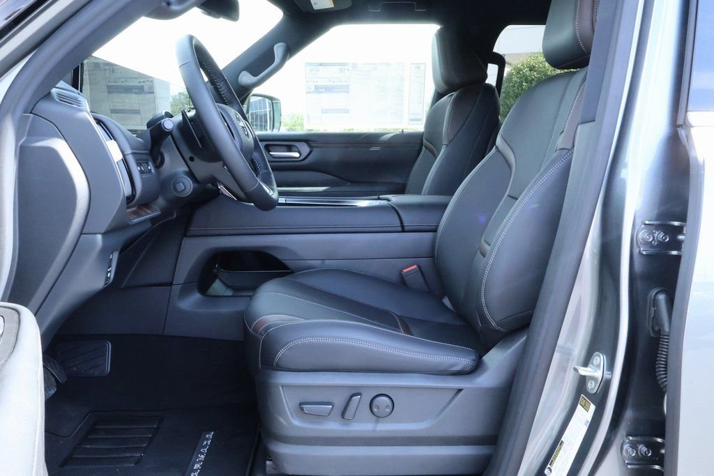 New 2026 Nissan Armada SL image 7