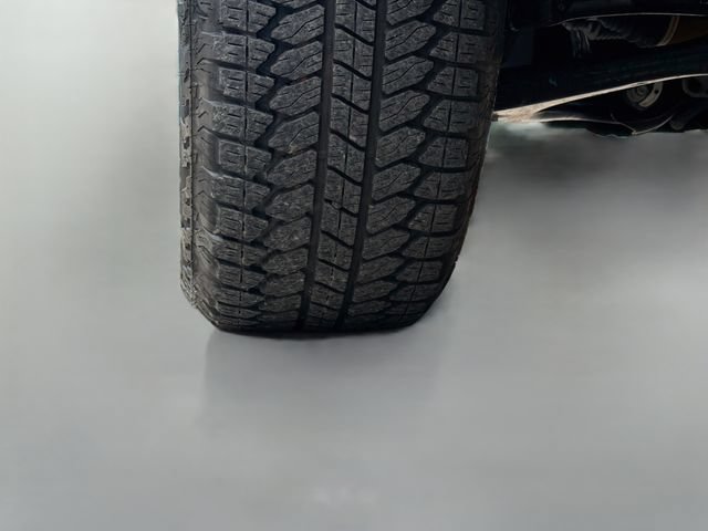 Used 2025 GMC Canyon Denali AWD/4WD image 42