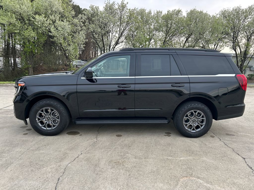 Used 2025 Ford Expedition Active video 2