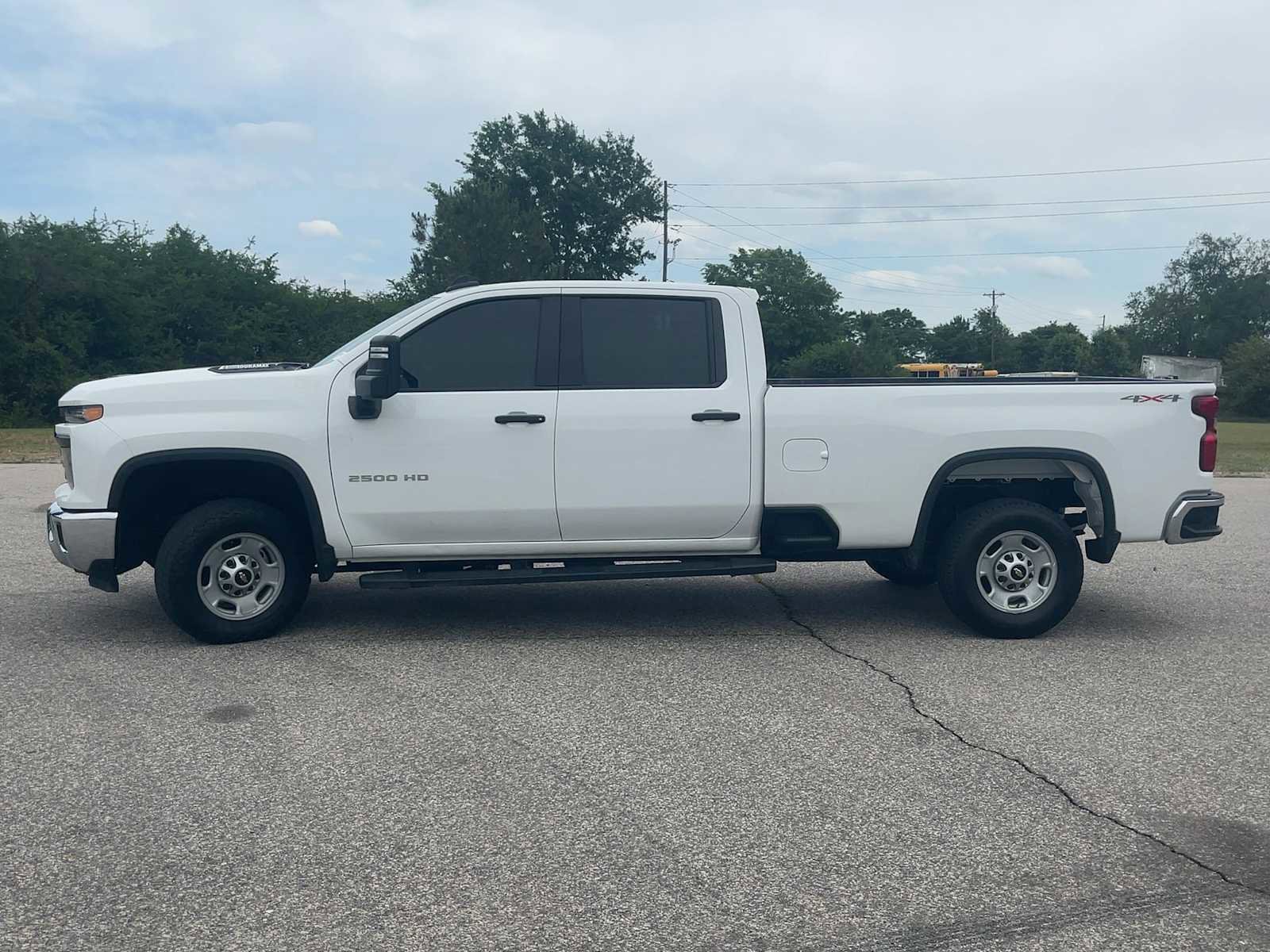 Used 2024 Chevrolet Silverado 2500 W/T w/ WT Convenience Package AWD/4WD image 3